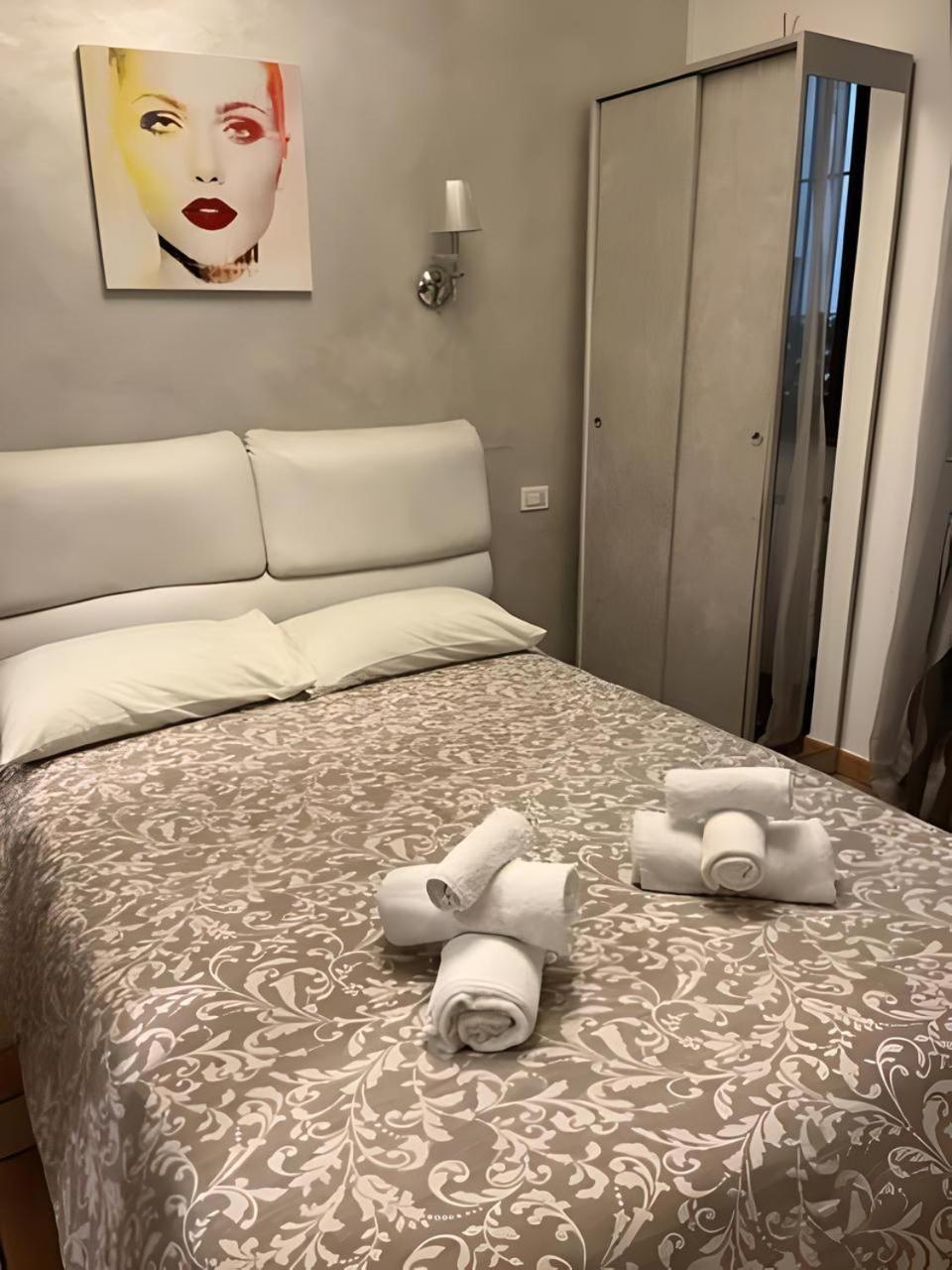 Отель Casa Boss Oblivium Флоренция Экстерьер фото