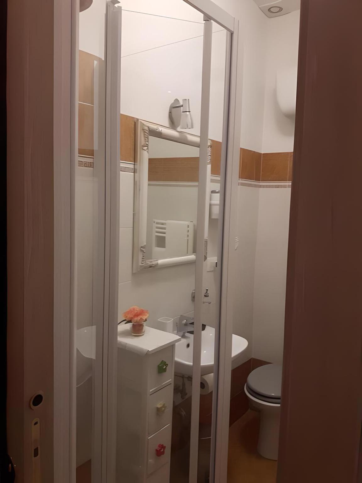 Отель Casa Boss Oblivium Флоренция Экстерьер фото