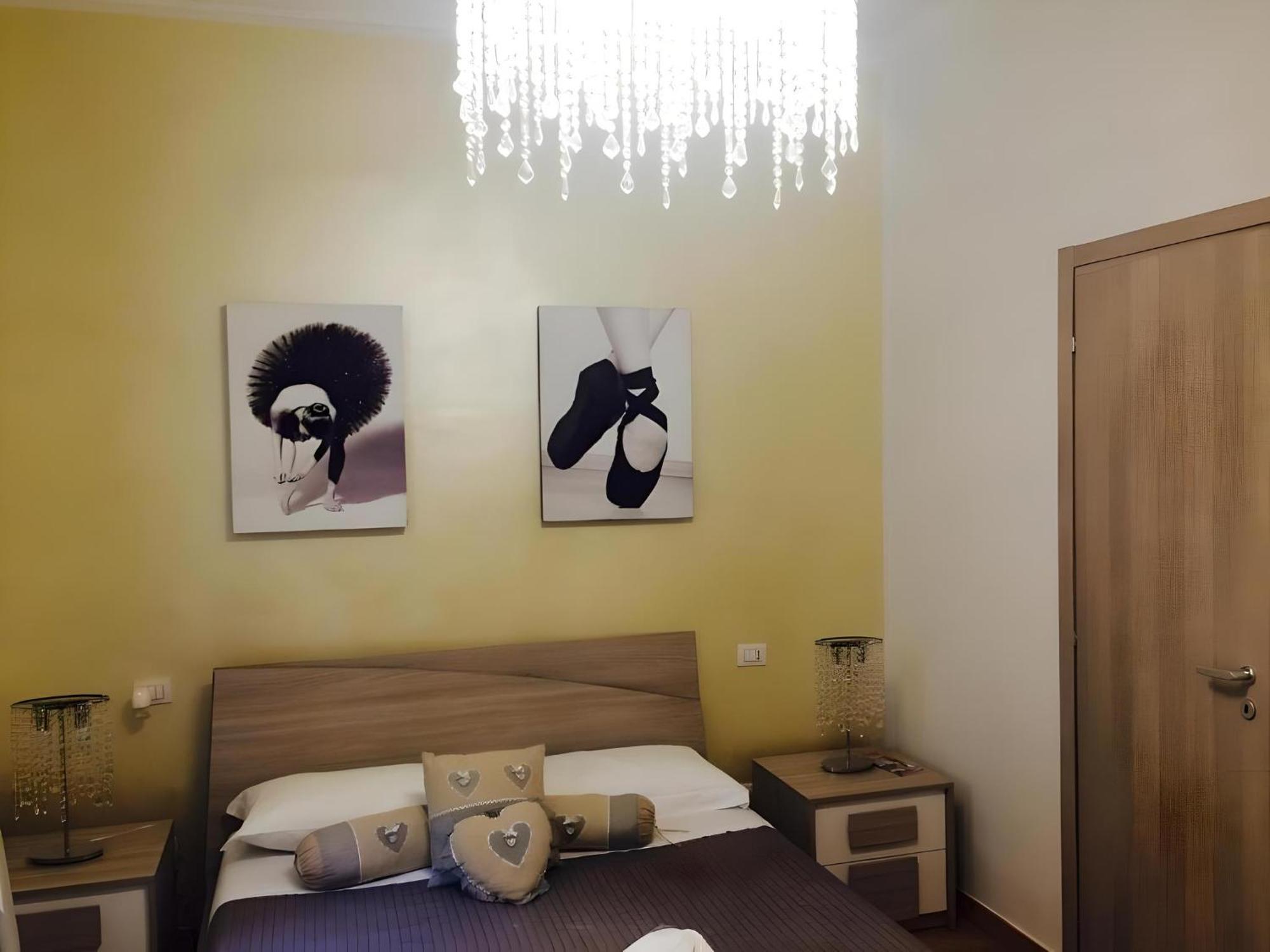 Отель Casa Boss Oblivium Флоренция Экстерьер фото