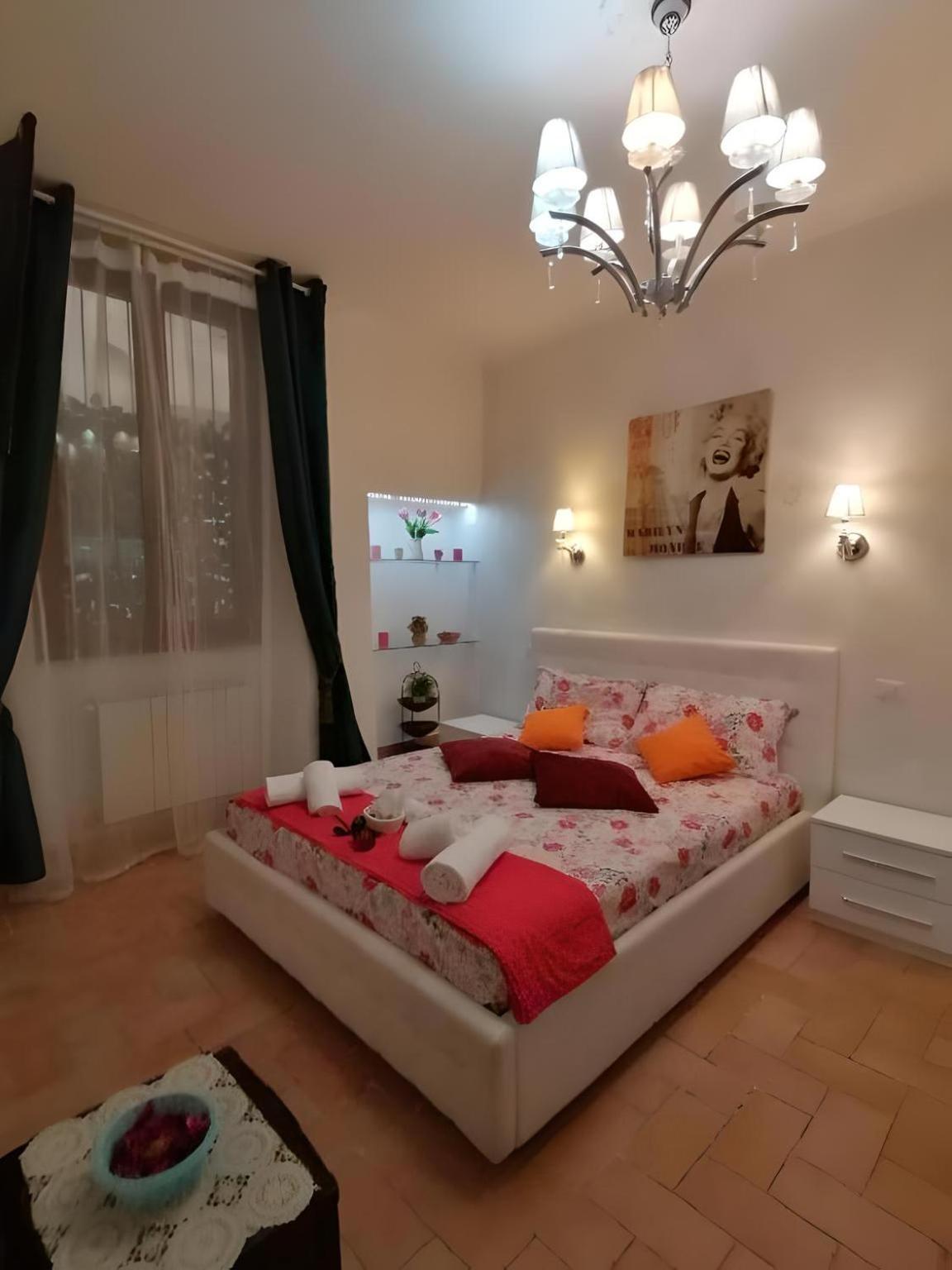 Отель Casa Boss Oblivium Флоренция Экстерьер фото
